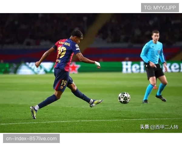巴萨后防空档隐患：领先后自主松懈问题成欧冠淘汰赛潜在风险